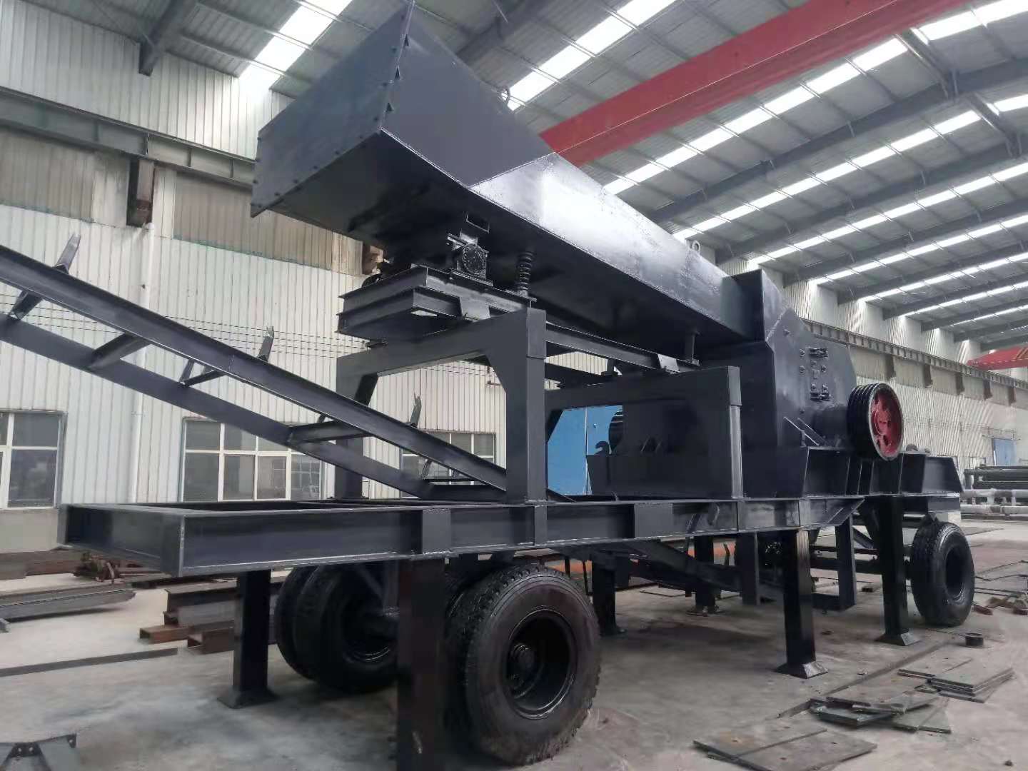 Mobile Heavy Hammer Crusher Plant