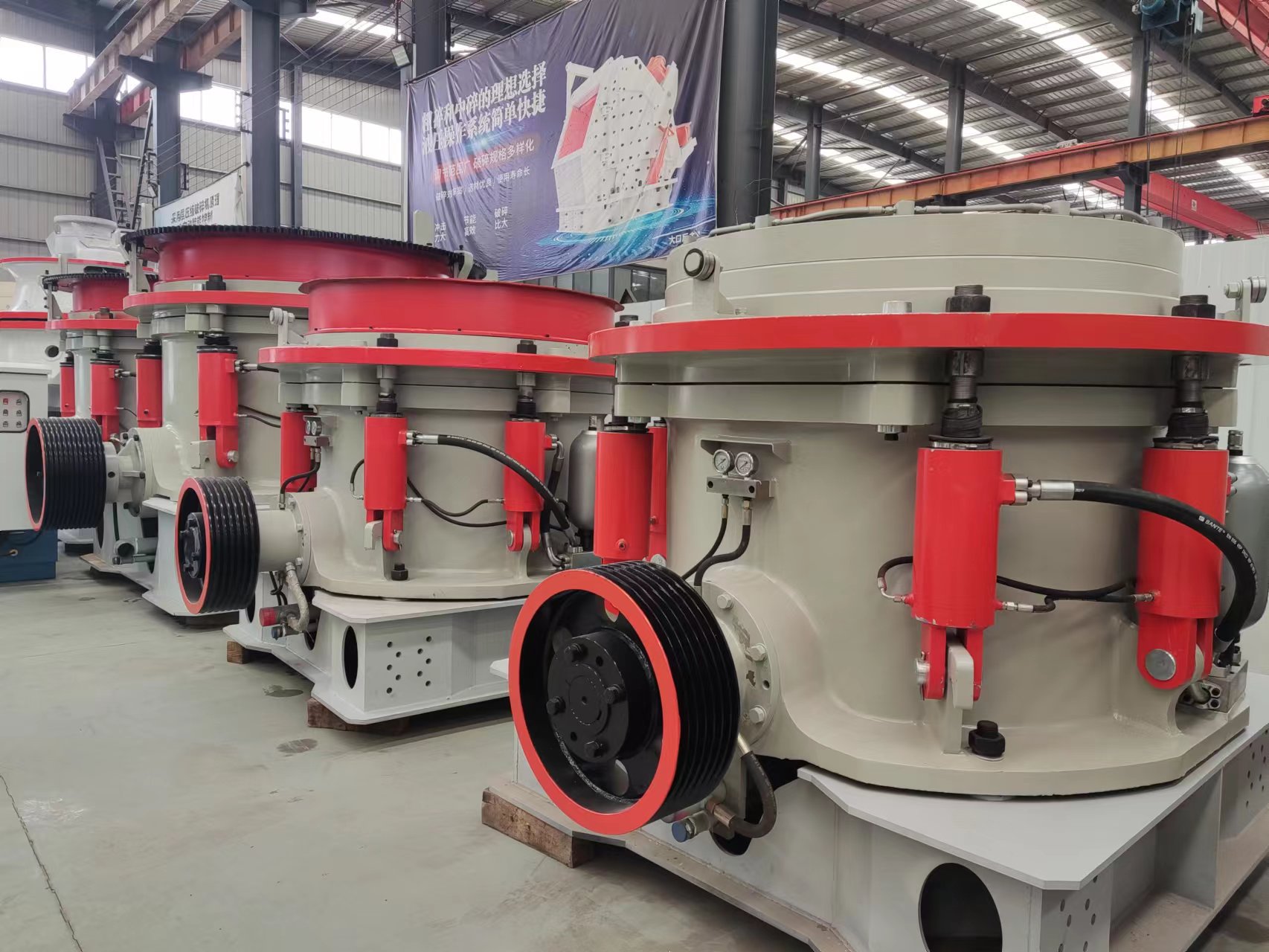 HPT Multi-Cylinder Cone Crusher