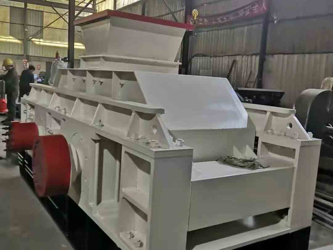 Hydraulic Roller Crusher