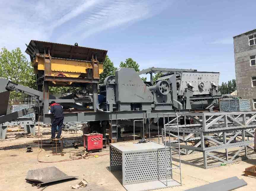 Mobile Heavy Hammer Crusher Plant