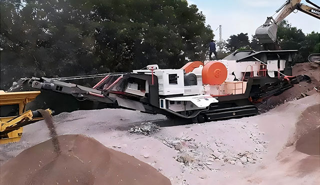Crawler Screening Plant